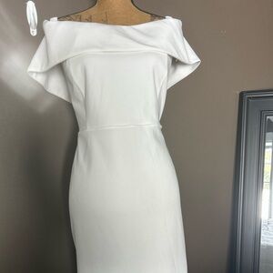 Calvin Klein Elegant White Off-Shoulder Dress
